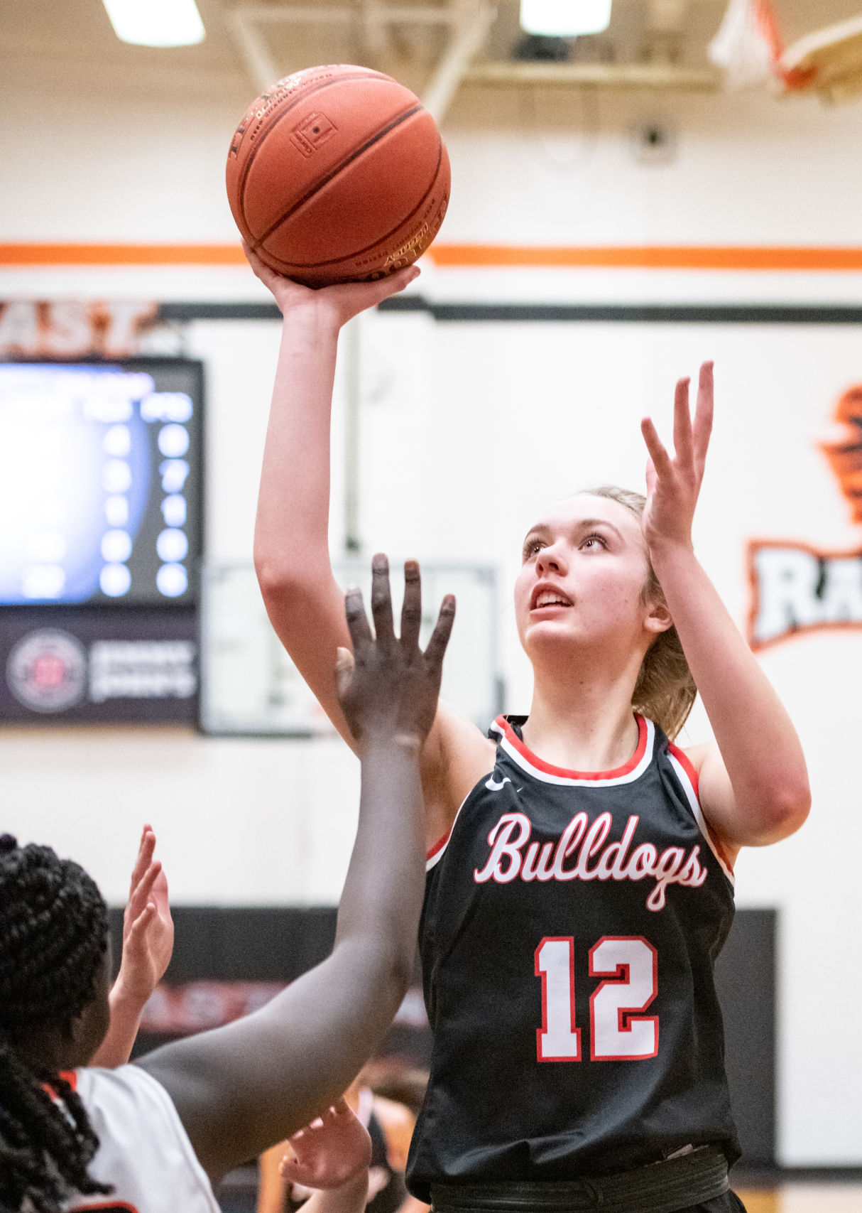 East vs Le Mars basketball